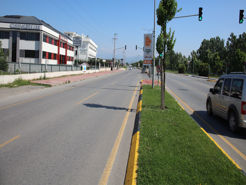 Kurumumuzdan Kareler